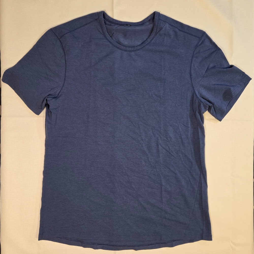Lululemon Men' T-Shirt
